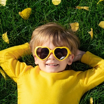 Générale d’Optique soutient la vue des enfants