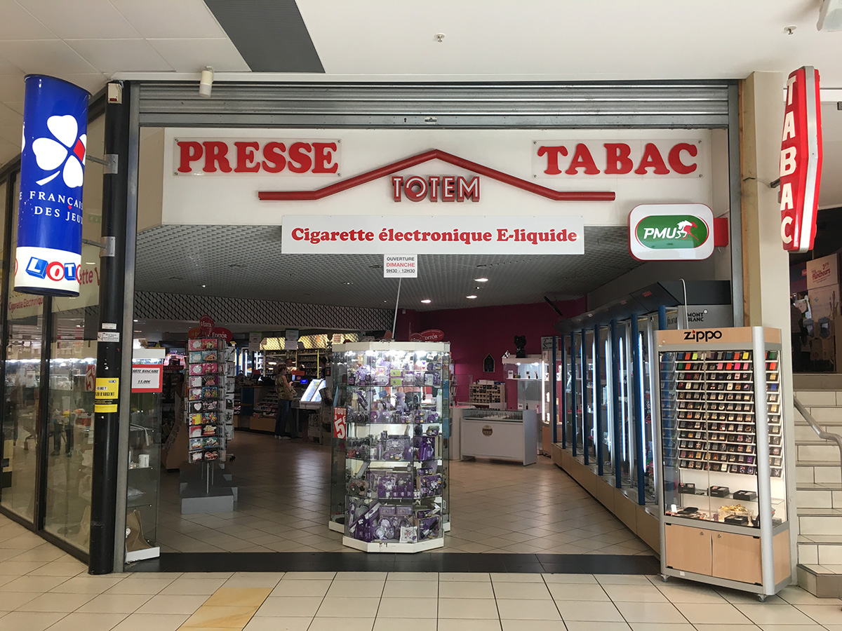 Boutique Tabac Totem Cadeaux Centre Gramont